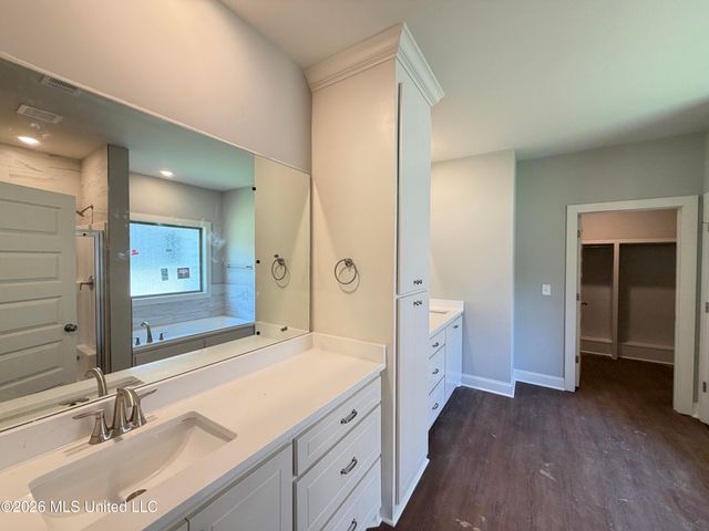 217 Anderson Oaks Drive, Pearl, MS 39208