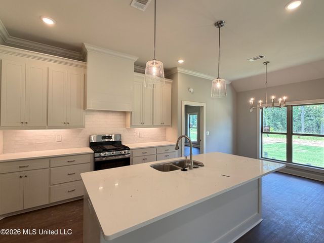 217 Anderson Oaks Drive, Pearl, MS 39208