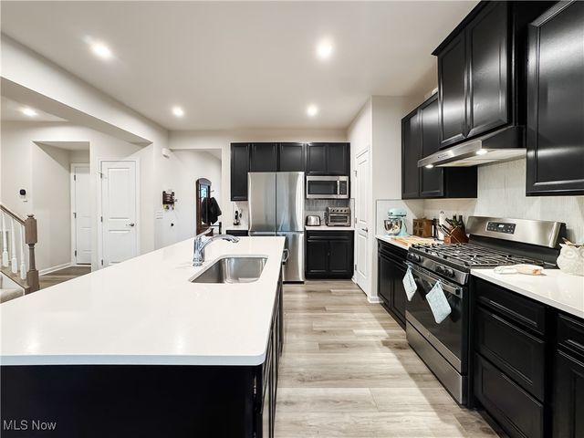 2092 Sugar Maple Drive, Kent, OH 44240