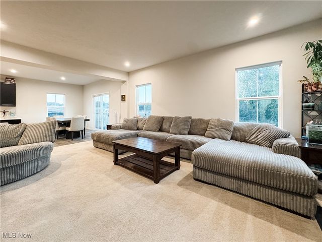 2092 Sugar Maple Drive, Kent, OH 44240