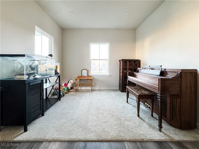 2092 Sugar Maple Drive, Kent, OH 44240