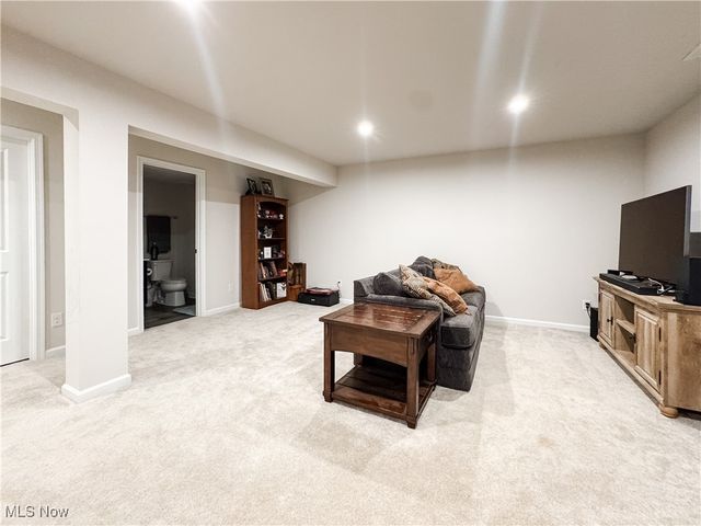 2092 Sugar Maple Drive, Kent, OH 44240