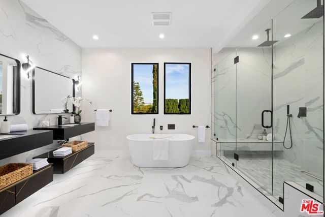 5012 Enfield Avenue, Encino (los Angeles), CA 91316