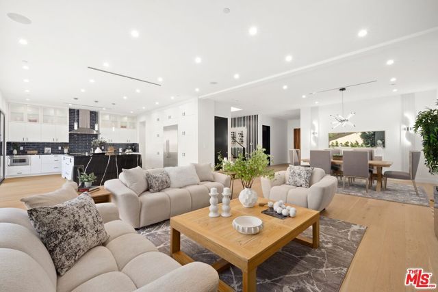 5012 Enfield Avenue, Encino (los Angeles), CA 91316