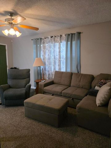 2711 6TH Avenue, Council Bluffs, IA 51501