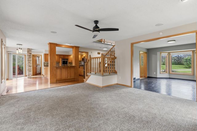 22530 Forest Ridge Drive, Lakeville, MN 55044