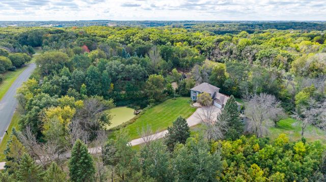 22530 Forest Ridge Drive, Lakeville, MN 55044