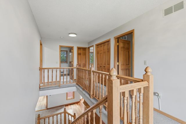 22530 Forest Ridge Drive, Lakeville, MN 55044