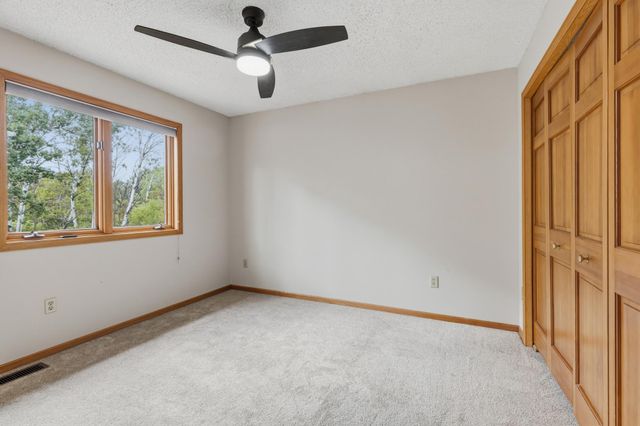 22530 Forest Ridge Drive, Lakeville, MN 55044