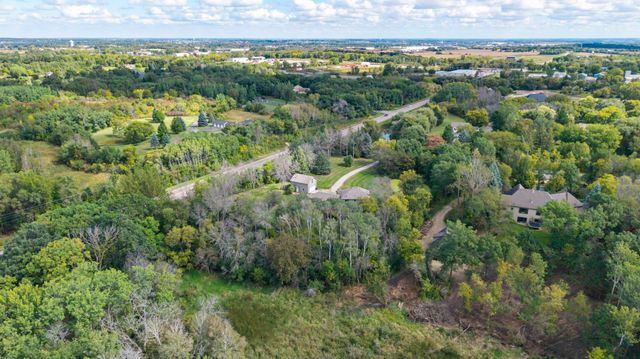 22530 Forest Ridge Drive, Lakeville, MN 55044