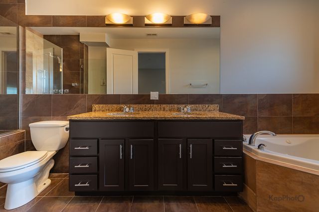 3839 N Ashland Avenue 2, Chicago, IL 60613