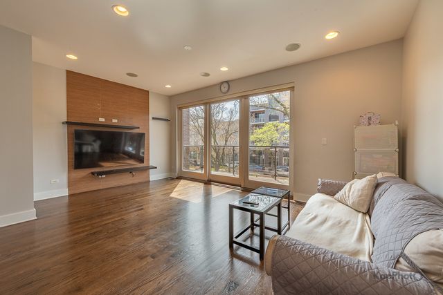 3839 N Ashland Avenue 2, Chicago, IL 60613