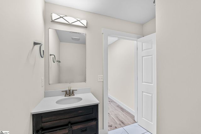 2 Bigby Street, Greenville, SC 29607