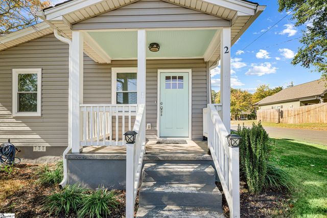 2 Bigby Street, Greenville, SC 29607