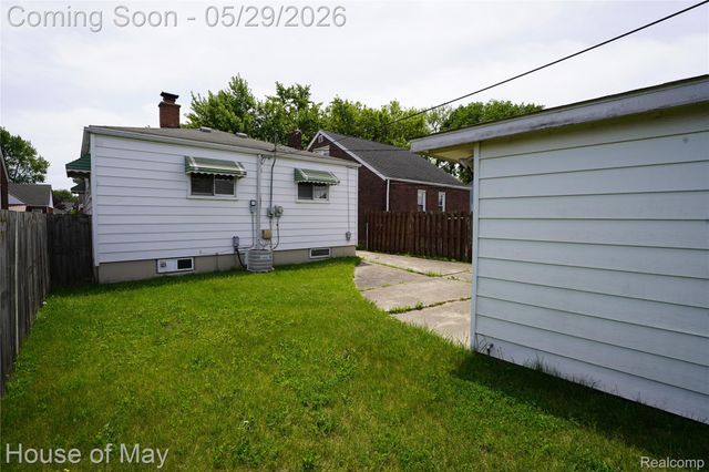 18233 Ruth Street, Melvindale, MI 48122