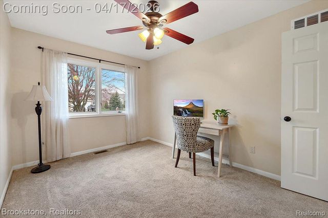 20825 Cannon Drive, Clinton Charter Township, MI 48038