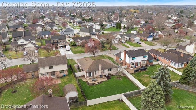 20825 Cannon Drive, Clinton Charter Township, MI 48038