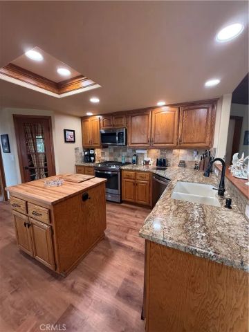 26180 Augusta, Lake Arrowhead, CA 92352