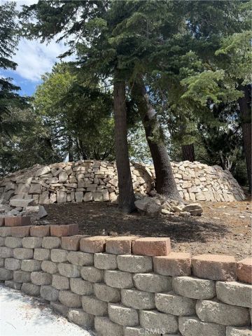 26180 Augusta, Lake Arrowhead, CA 92352