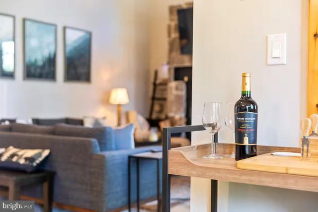 200 KENDALL CAMP CIR, Mc Henry, MD 21541