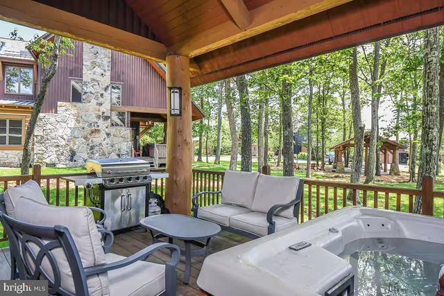 200 KENDALL CAMP CIR, Mc Henry, MD 21541