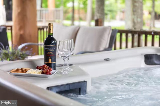 200 KENDALL CAMP CIR, Mc Henry, MD 21541