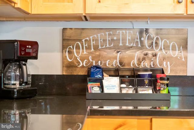 200 KENDALL CAMP CIR, Mc Henry, MD 21541