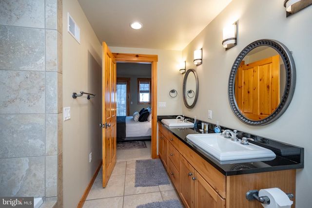 200 KENDALL CAMP CIR, Mc Henry, MD 21541