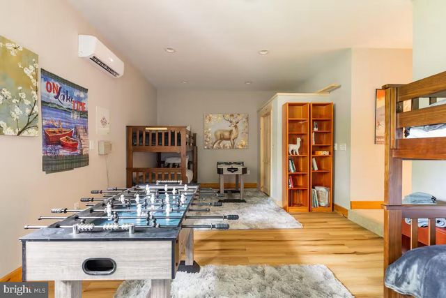 200 KENDALL CAMP CIR, Mc Henry, MD 21541