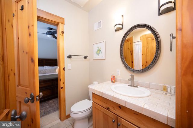 200 KENDALL CAMP CIR, Mc Henry, MD 21541