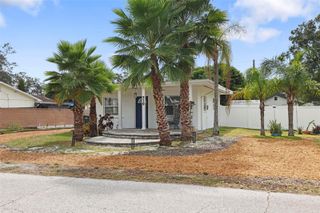 519 13TH AVENUE NW, Largo, FL 33770