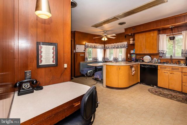 570 N BURLINGTON ROAD, Bridgeton, NJ 08302
