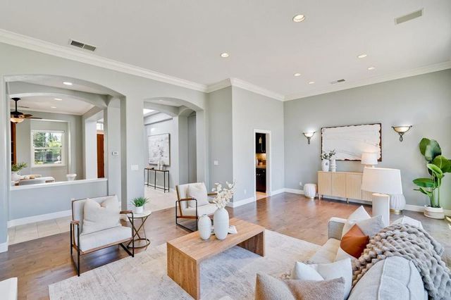 5960 Gleneagles Circle, San Jose, CA 95138