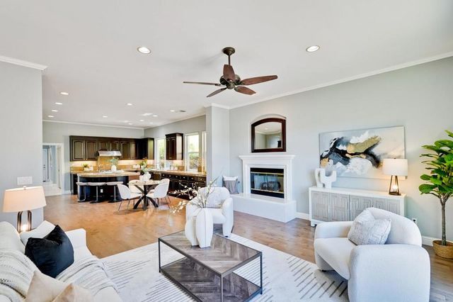 5960 Gleneagles Circle, San Jose, CA 95138