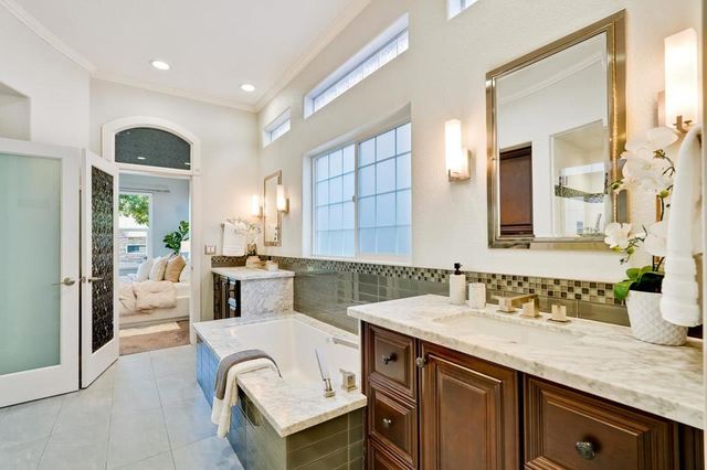 5960 Gleneagles Circle, San Jose, CA 95138