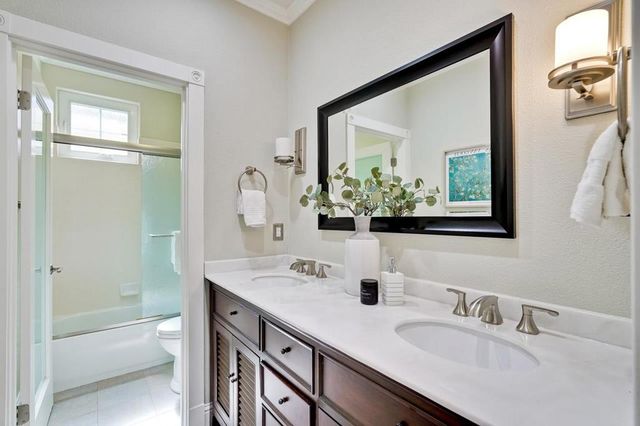 5960 Gleneagles Circle, San Jose, CA 95138