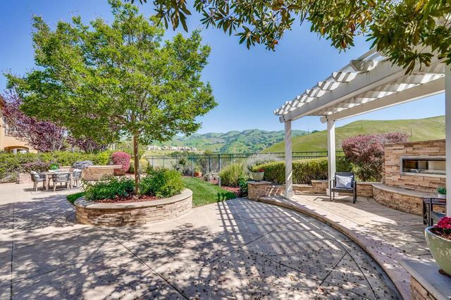 5960 Gleneagles Circle, San Jose, CA 95138