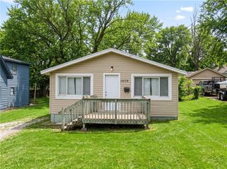 1608 S Osage Street, Independence, MO 64055