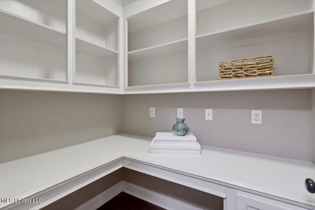 115 Lennox Place, Brandon, MS 39042