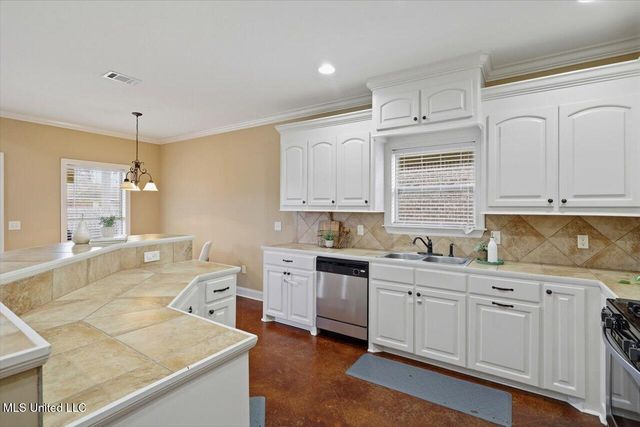 115 Lennox Place, Brandon, MS 39042