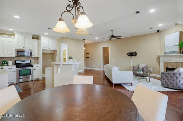 115 Lennox Place, Brandon, MS 39042