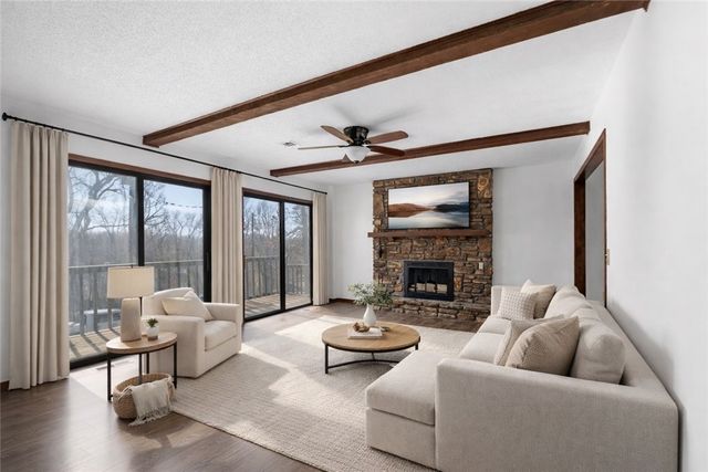 14 London Drive, Bella Vista, AR 72715