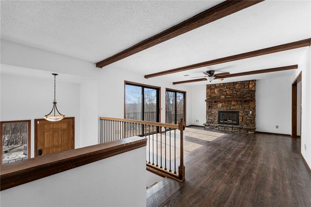 14 London Drive, Bella Vista, AR 72715