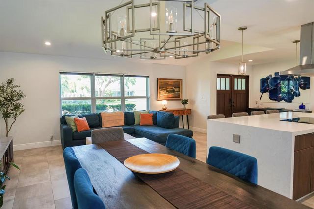 2807 SW 13th Court, Deerfield Beach, FL 33442
