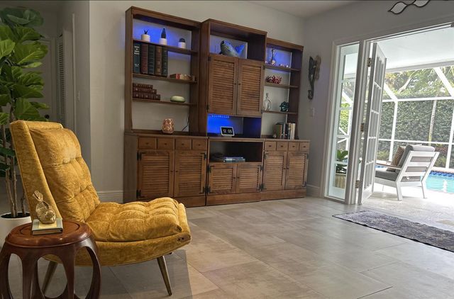 2807 SW 13th Court, Deerfield Beach, FL 33442