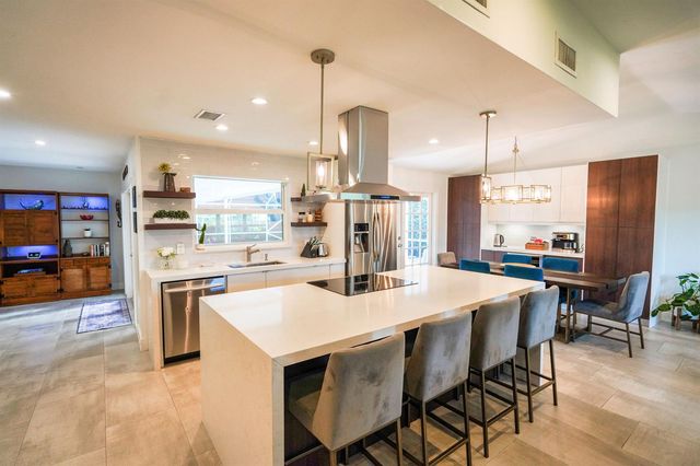2807 SW 13th Court, Deerfield Beach, FL 33442