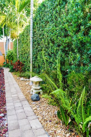 2807 SW 13th Court, Deerfield Beach, FL 33442