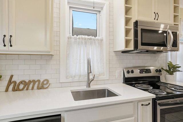 2695 Bellwood Avenue, Columbus, OH 43209