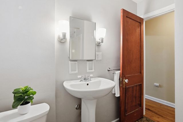 2695 Bellwood Avenue, Columbus, OH 43209