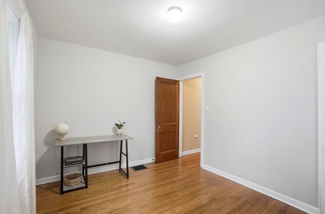 2695 Bellwood Avenue, Columbus, OH 43209